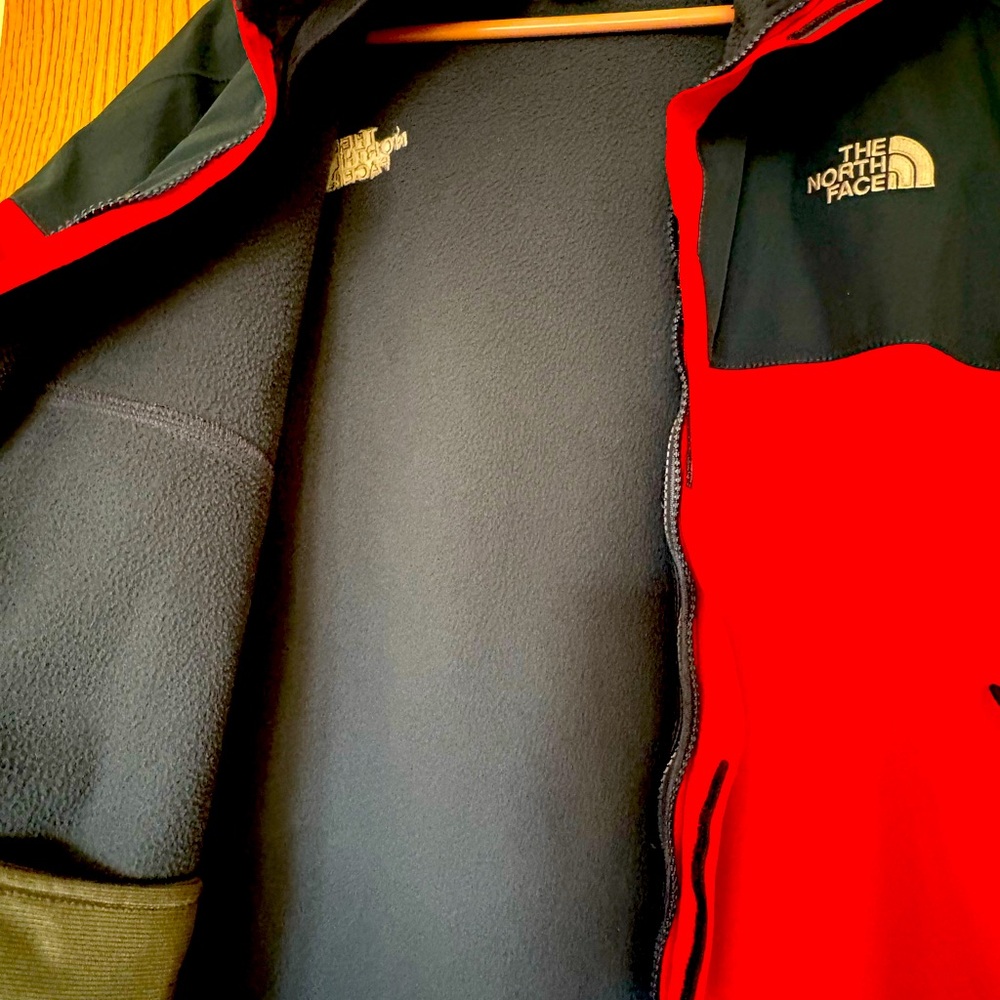 The North Face Jacket with hood/removable liner/ Mens Size L